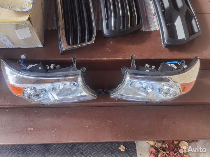 Фары land cruiser 200
