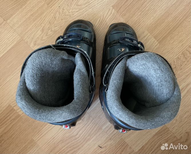 Горнолыжные ботинки saphir rossignol