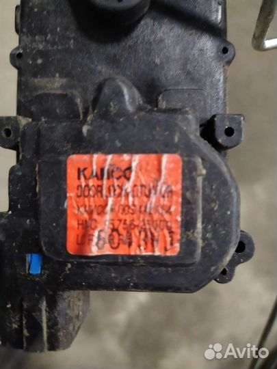 Замок зад. прав. двери hyundai accent