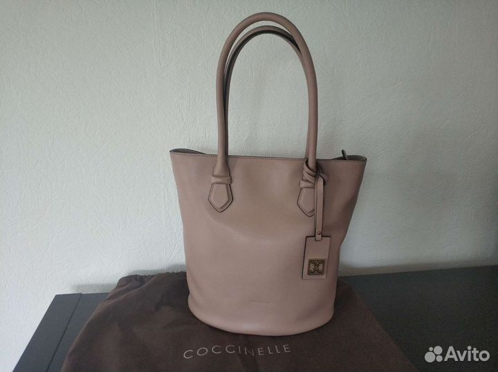 Сумка натуральная кожа италия coccinelle