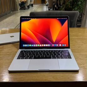 MacBook Pro 13 2017 16/256gb