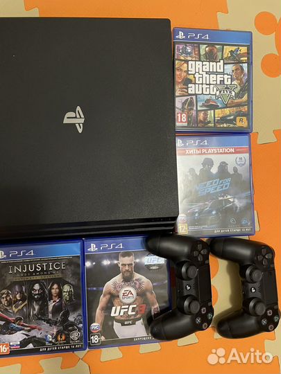 Sony playstation 4 PS4 pro 1tb с играми