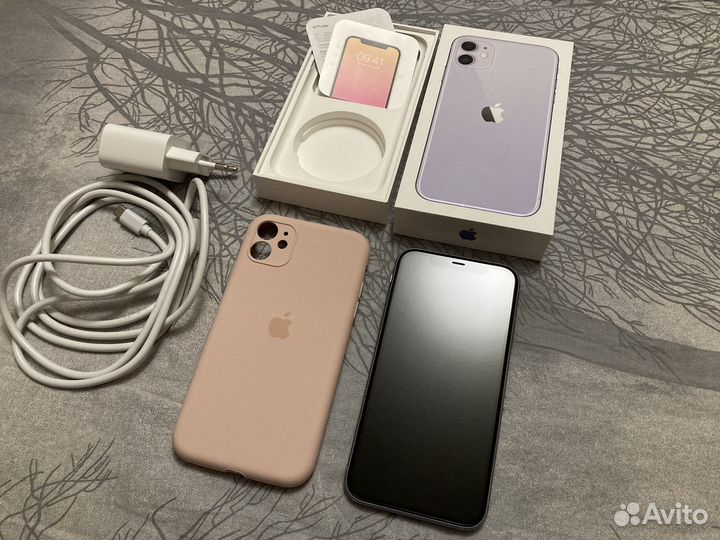 iPhone 11, 128 ГБ