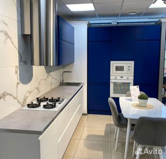 Кухня матовая