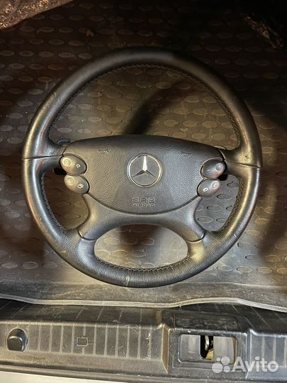 Руль на Mercedes w211