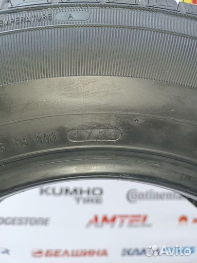 Armstrong Blu-Trac PC 205/70 R15 100H