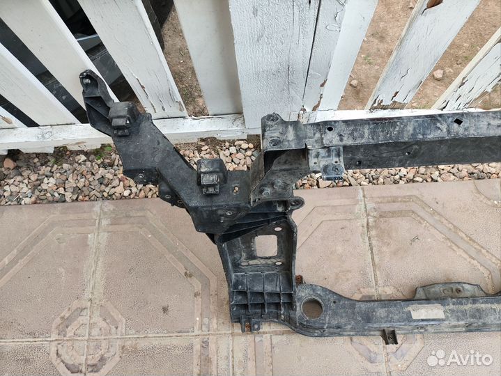 Телевизор / Передняя панель Hyundai Tucson 3 2015+