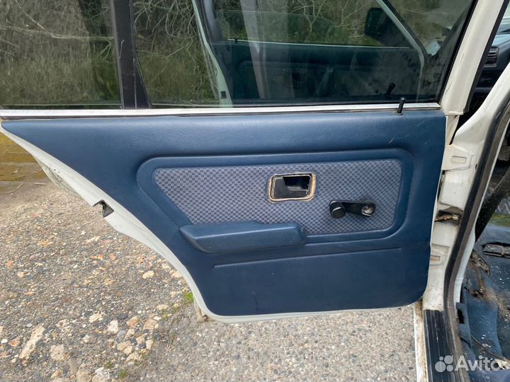 Дверные обшивки BMW 3 series E30