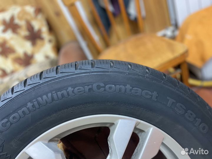 Continental ContiWinterContact TS 810 215/65 R17 98