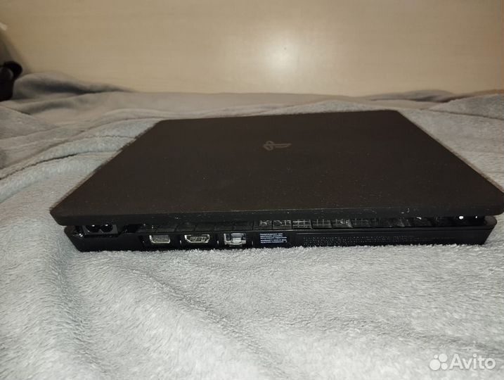 Игровая приставка ps4