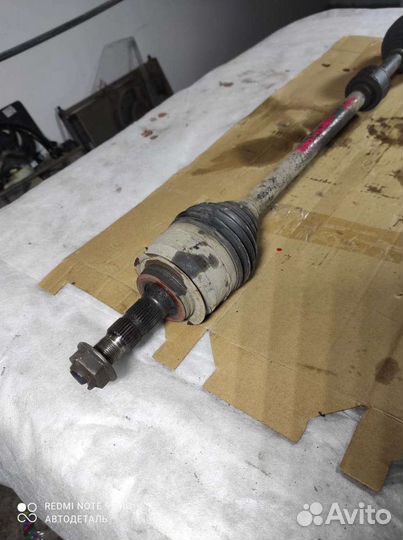 Приводной вал правый Chevrolet Cruze j300