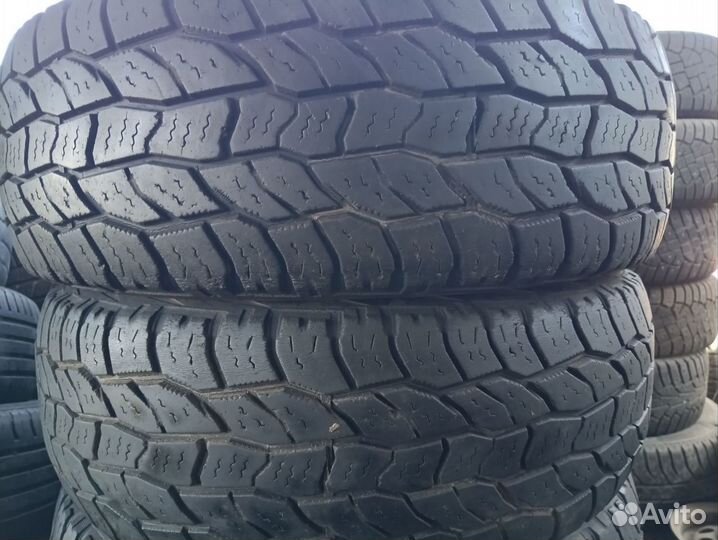 Cooper Discoverer A/T 215/70 R16