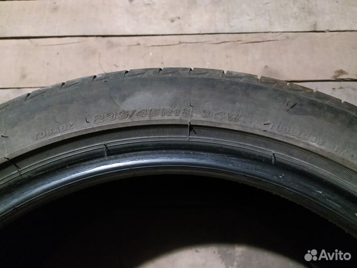 Bridgestone Turanza T005A 235/45 R18 95W