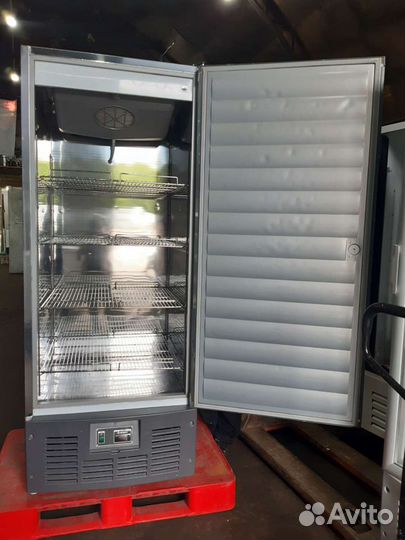 Холодильный шкаф бу