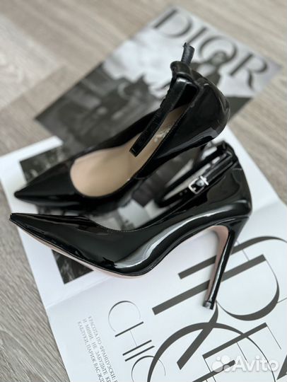 Лаковые лодочки