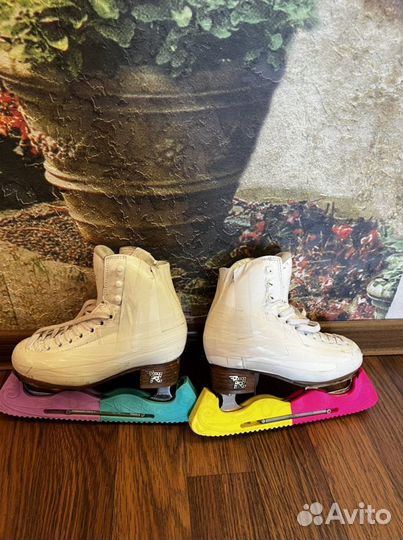 Коньки фигурные