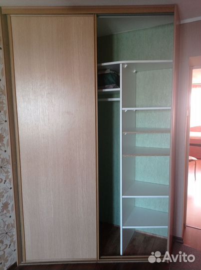 Шкаф купе угловой бу