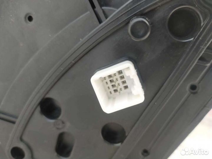 Зеркало Hyundai Solaris 2