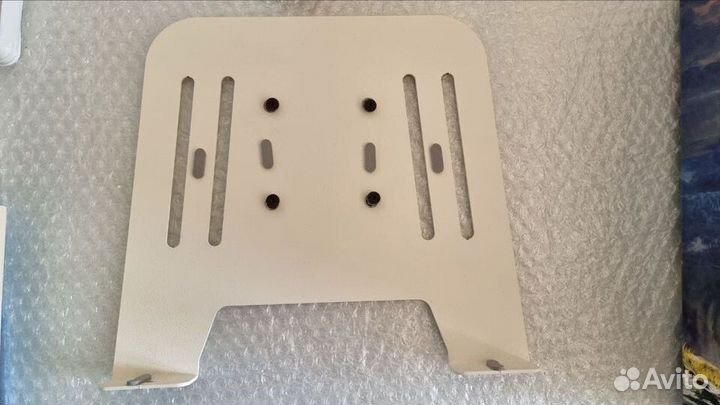 Настольная подставка под ноутбук NBH-1