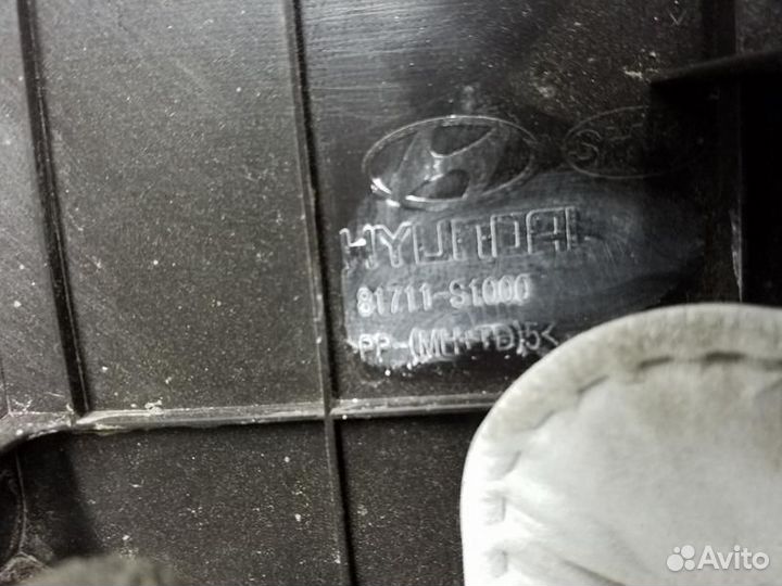 Обшивка крышки багажника Hyundai Santa Fe 4