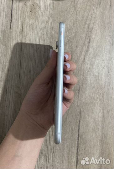 iPhone 8 Plus, 128 ГБ