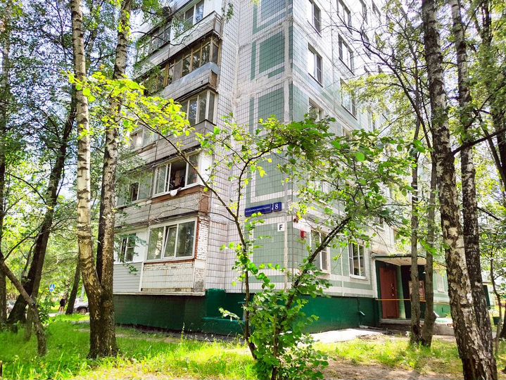 Квартира-студия, 17 м², 1/9 эт.