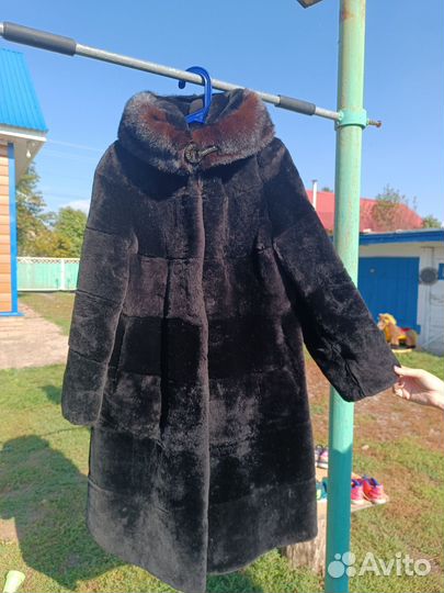 Шуба мутоновая с норкой