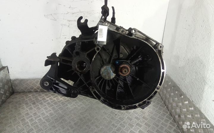 МКПП Volvo V70 1.6 литра дизель