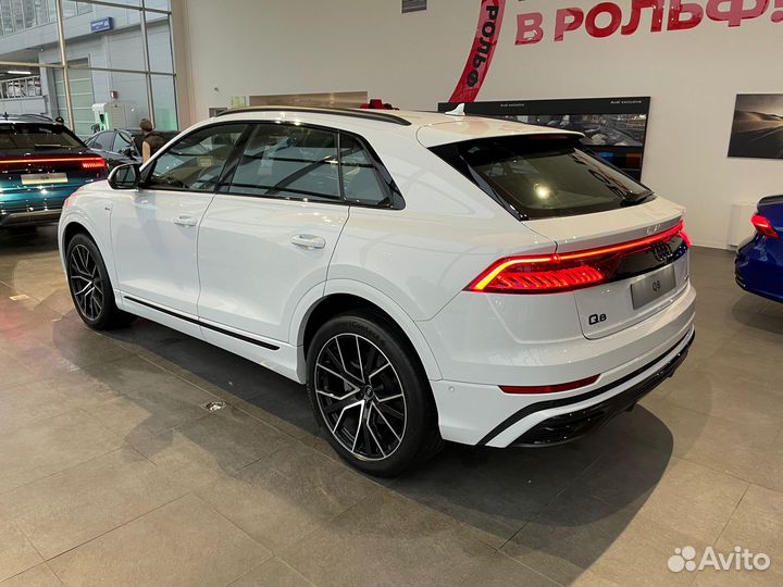 Audi Q8 3.0 AT, 2023