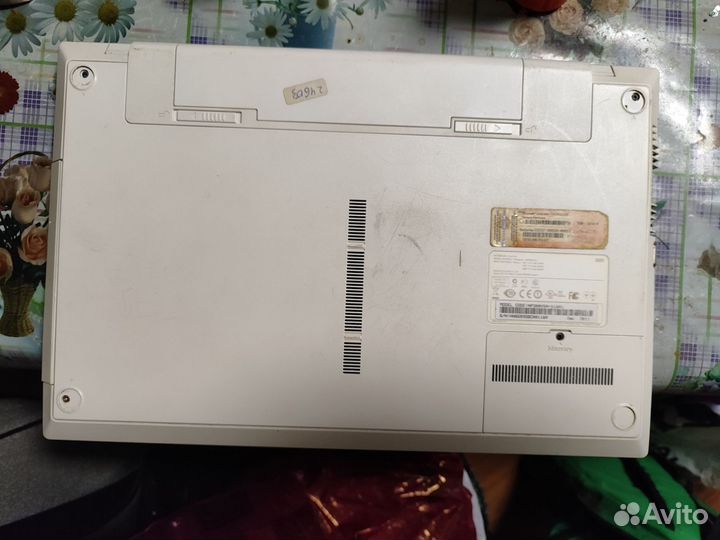 Samsung NP300v5A Разбор