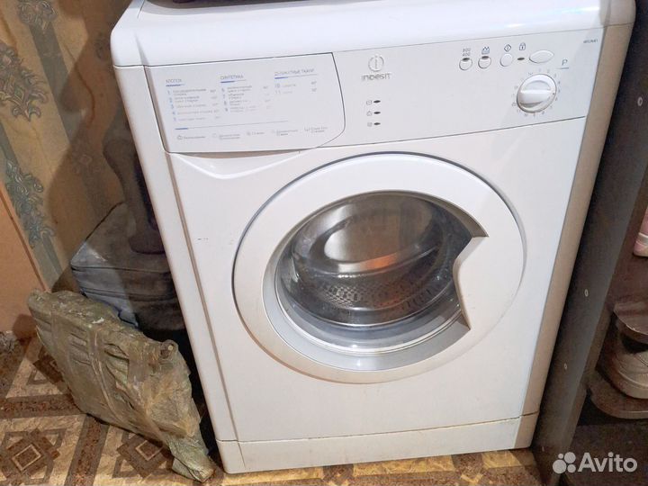 Стиральная машина на запчаст или под вос