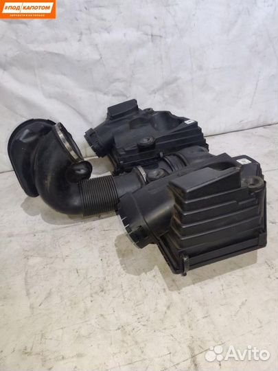 Корпус воздушногo фильтра BMW X5 E70 (2006 - 2010)