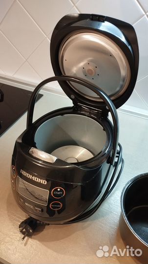 Мультиварка Redmond RMC-03 б/у