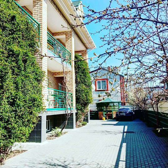 Комната 15 м² в 1-к., 1/3 эт.