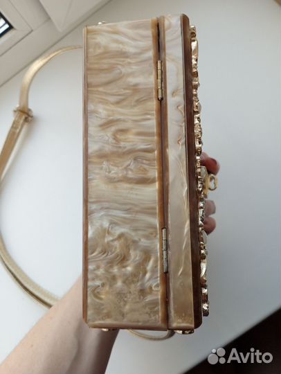 Сумка золотая вечерняя женская оригинальная