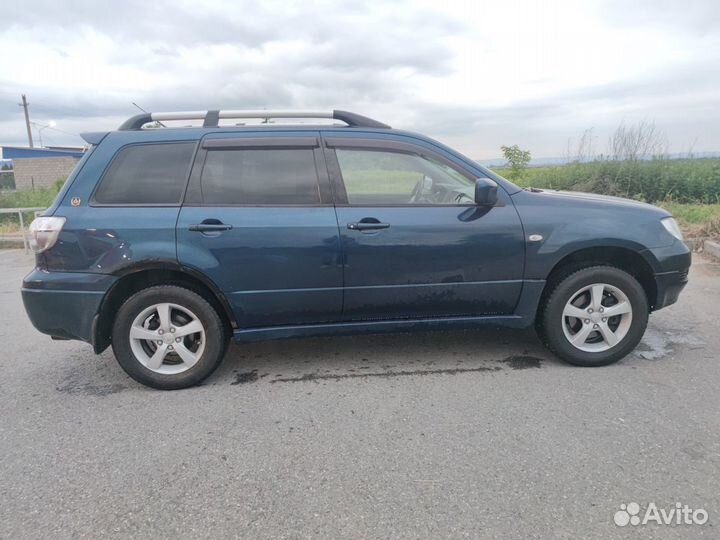 Mitsubishi Outlander 2.0 МТ, 2003, 259 000 км