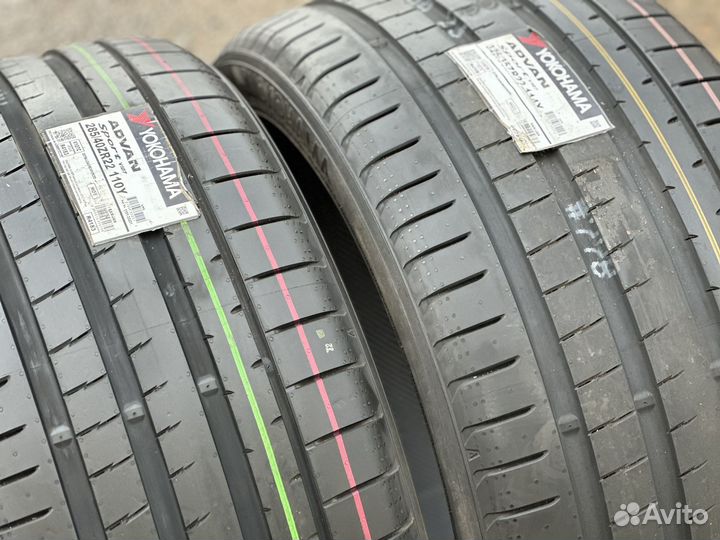 Yokohama Advan Sport V107 285/40 R22 и 325/35 R22