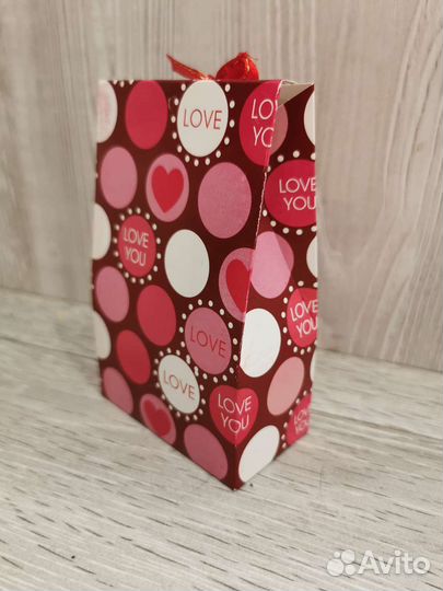 Бонбоньерки свадебные праздничные