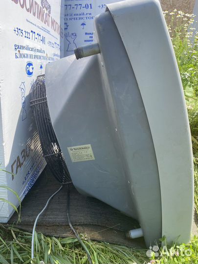 Водяной тепловентилятор тепломаш кэв-100M5W2