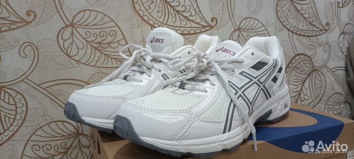 Кроссовки asics GEL-venture 6