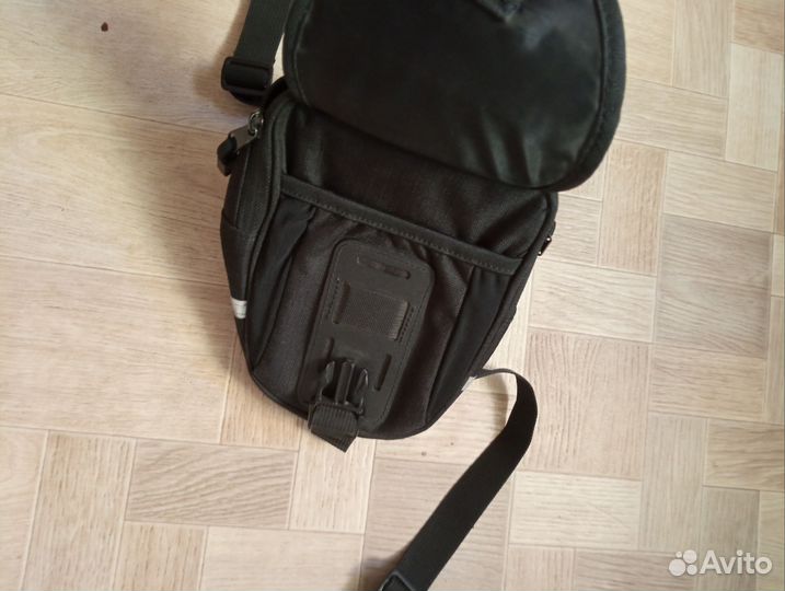 Поясная сумка мотоциклетная
