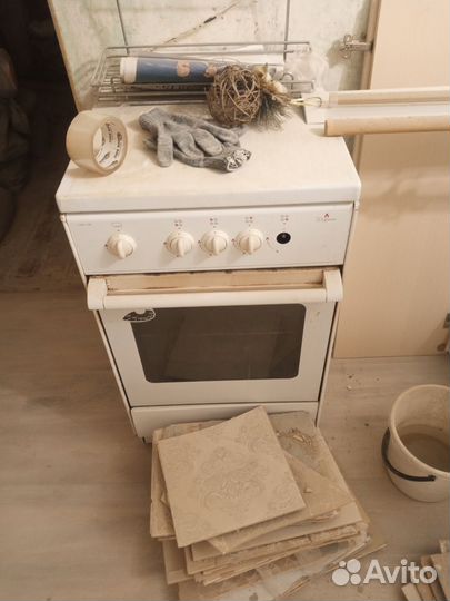 Плита газовая и вытяжка