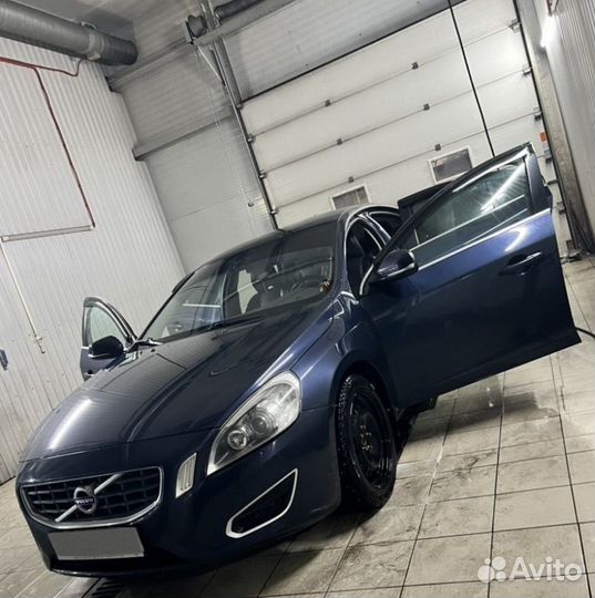 Volvo S60 1.6 AT, 2011, 147 000 км