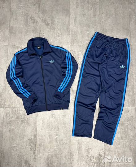 Спортивный костюм Adidas без флиса