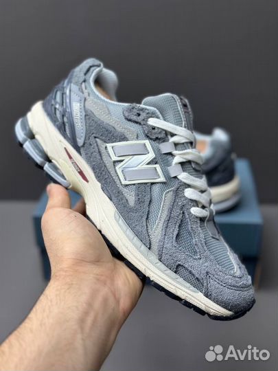 Кроссовки мужские new balance