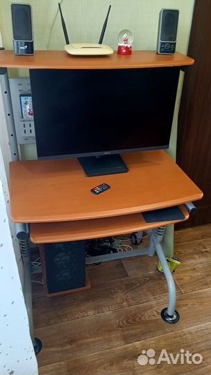 Компьютерный стол бу
