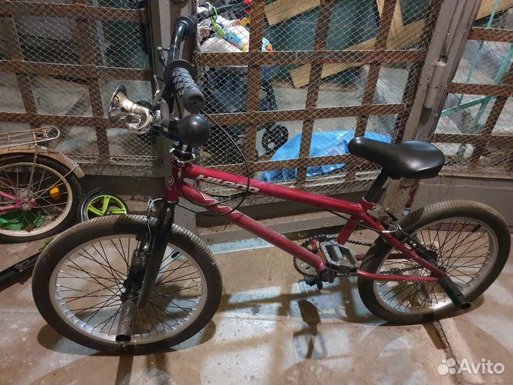 Трюковой велосипед bmx