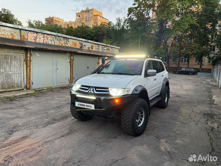 Mitsubishi Pajero Sport 2.5 AT, 2013, 188 000 км