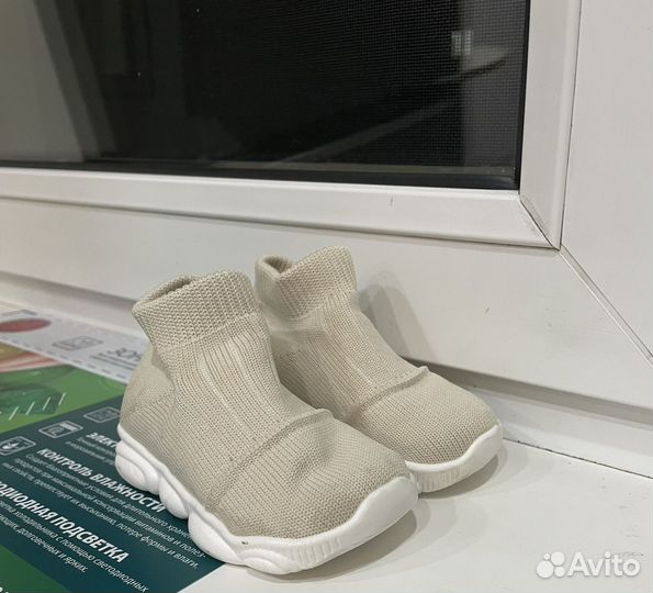 Кроссовки для девочки, 17 размер