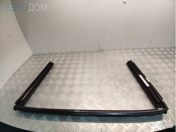 Шторка люка mercedes W253 s1129777